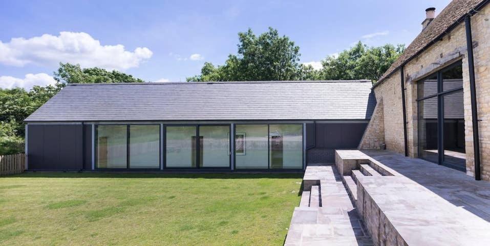 Crucis Park Estate Villa Cirencester Exterior photo